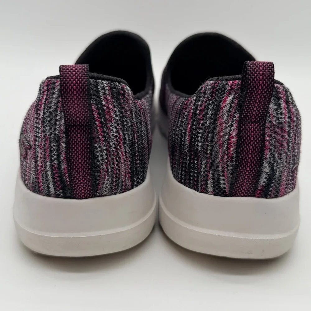 Skechers Shoes Women's Sz 10 Black Pink Go Walk Joy Terrific Slip On Comfort